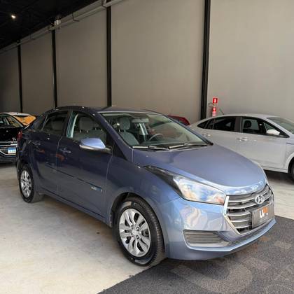 HYUNDAI HB20S 1.0 COMFORT PLUS 12V FLEX 4P MANUAL